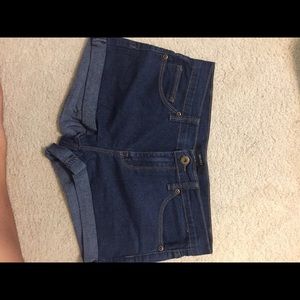 Short jean shorts